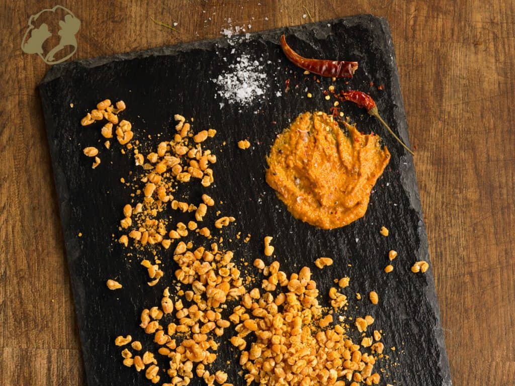 Alubias-crujientes-al-romesco