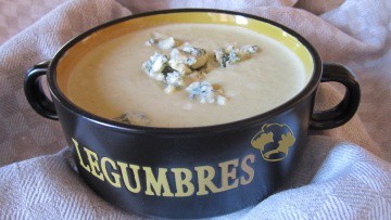 Sopa de apio y guisantes