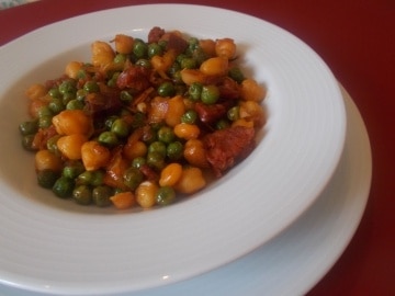 Peas with chickpeas
