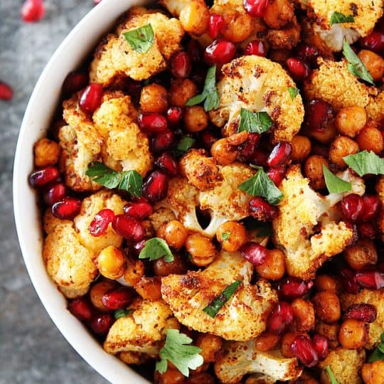 Roasted-Cauliflower-with-Chickpeas-and-Pomegranate-3-2-540x540 Coliflor asada con garbanzos y granada