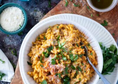 Pasta with creamy chickpea sauce